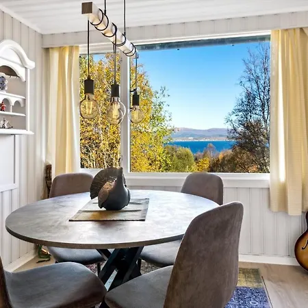 I Saltstraumen Leilighet *